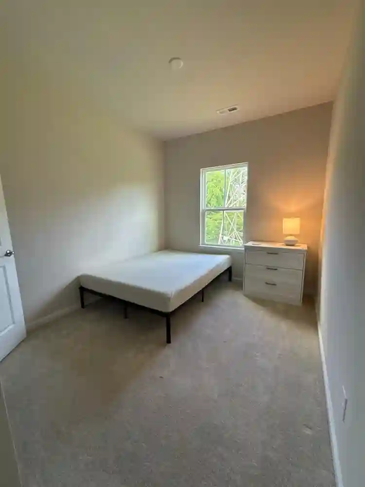 4 BR in Charlotte
