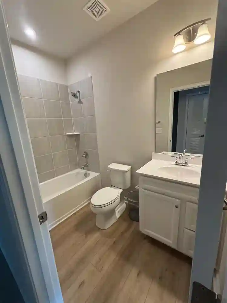 4 BR in Charlotte