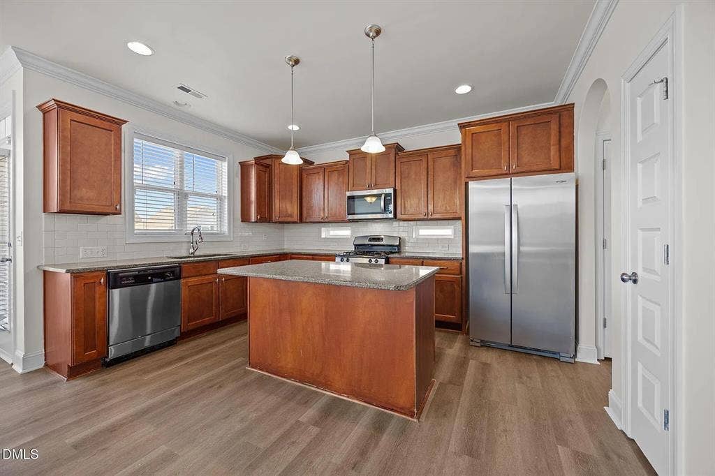 4 BR in Wake Forest