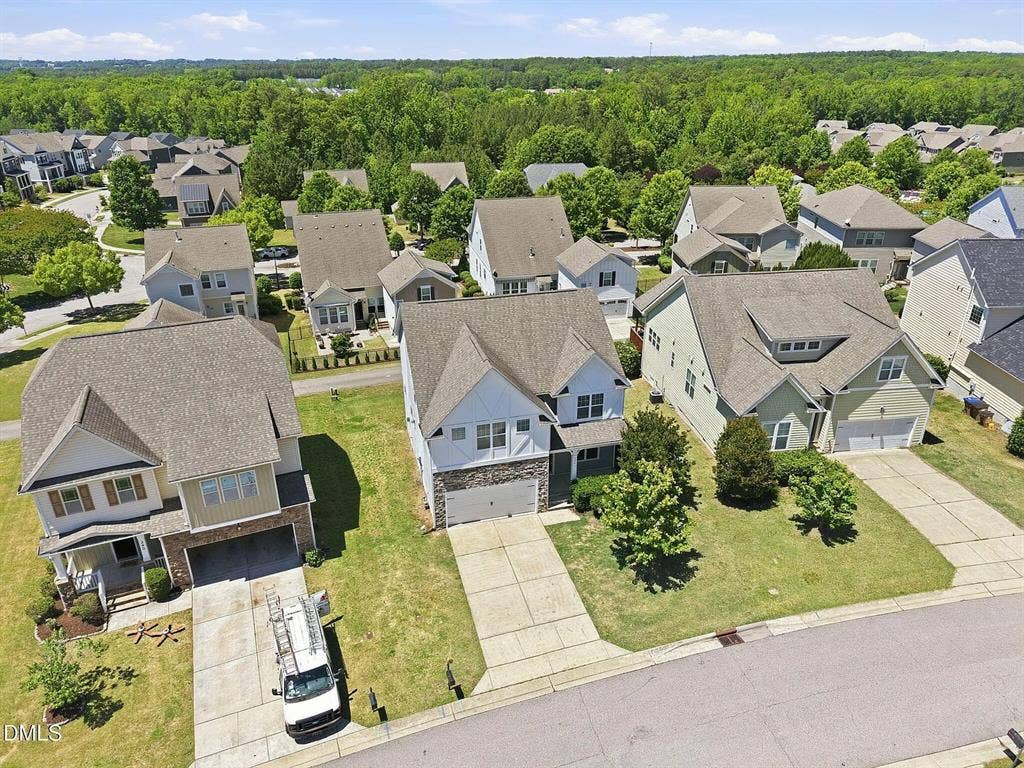 4 BR in Wake Forest