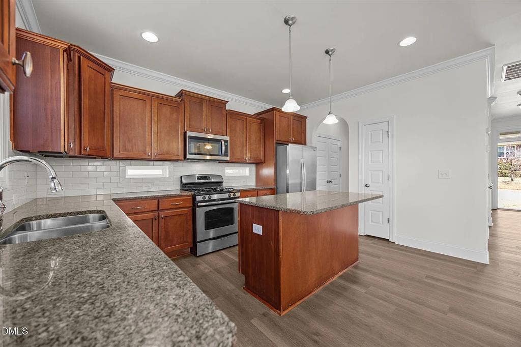 4 BR in Wake Forest