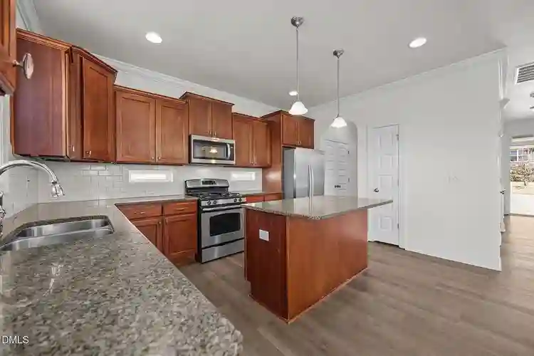 4 BR in Wake Forest