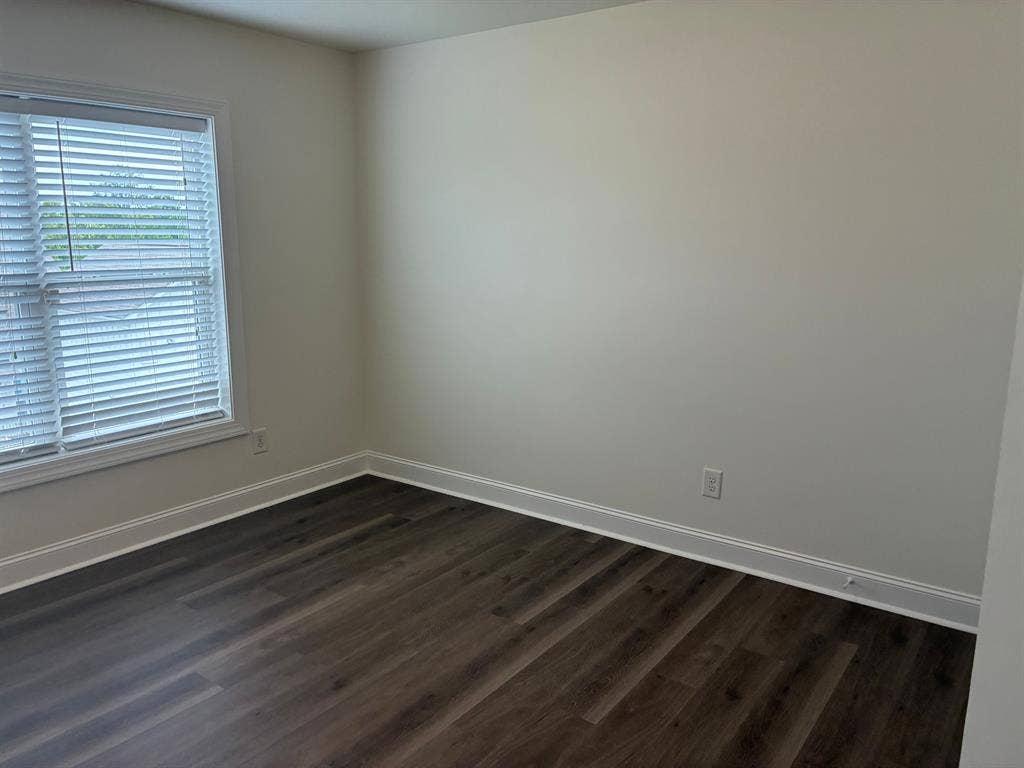 4 BR in Wake Forest