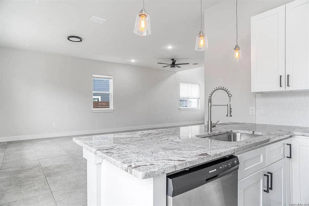 3 BR in San Antonio