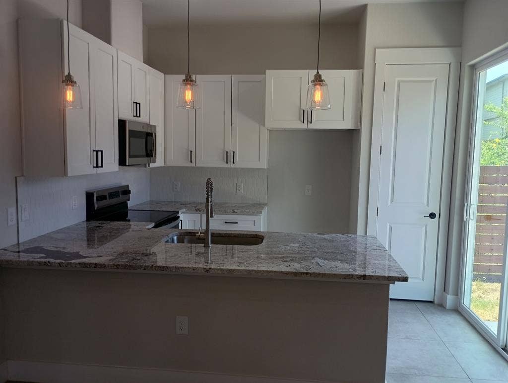 3 BR in San Antonio