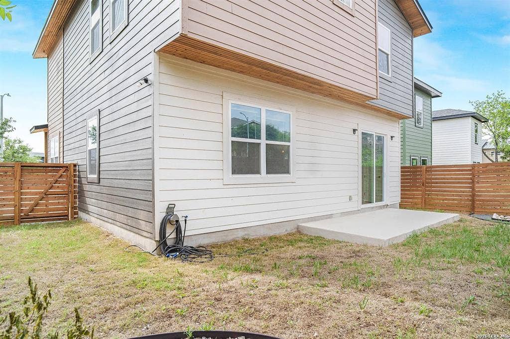 3 BR in San Antonio