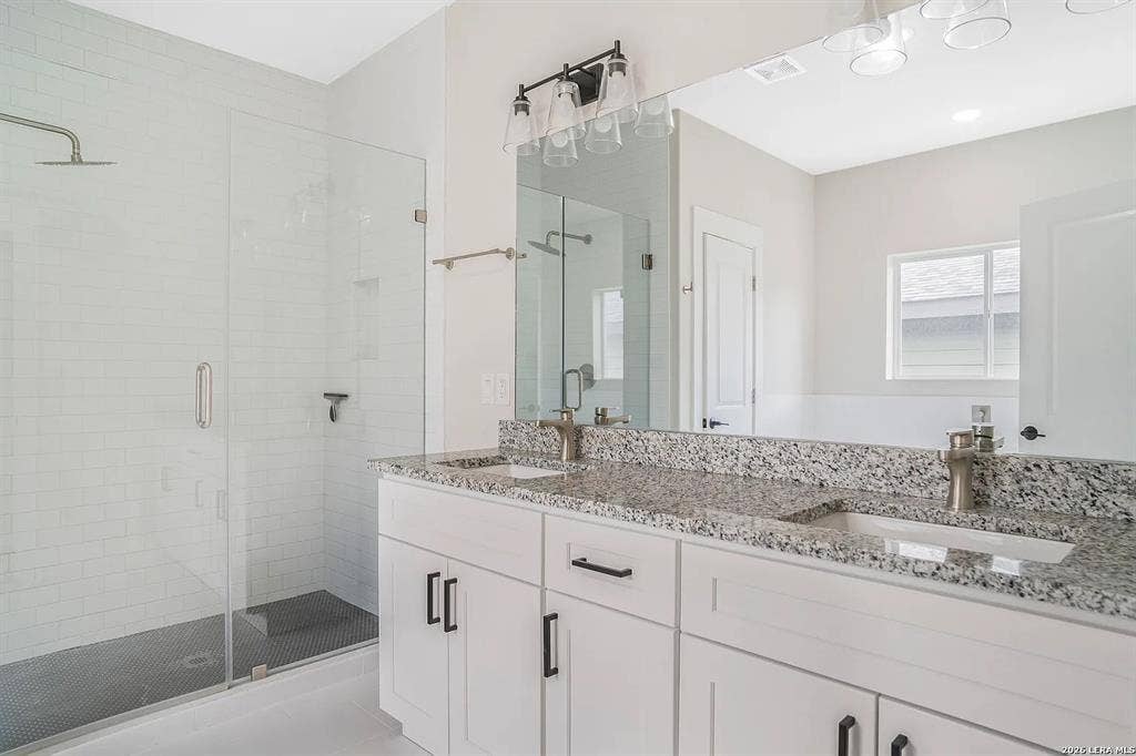 3 BR in San Antonio