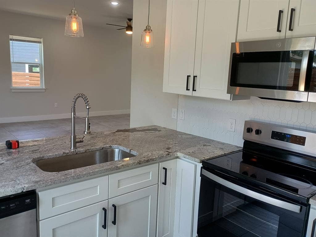 3 BR in San Antonio