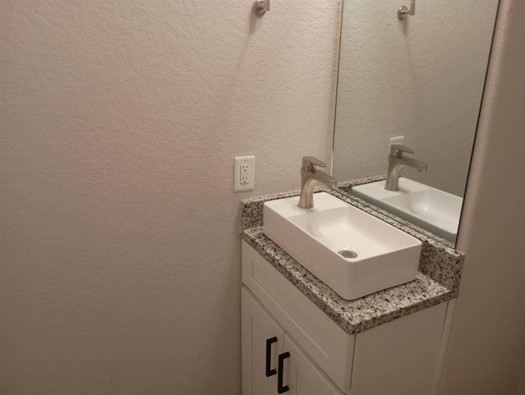 3 BR in San Antonio