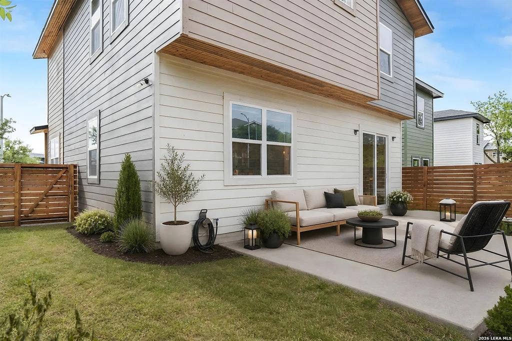 3 BR in San Antonio