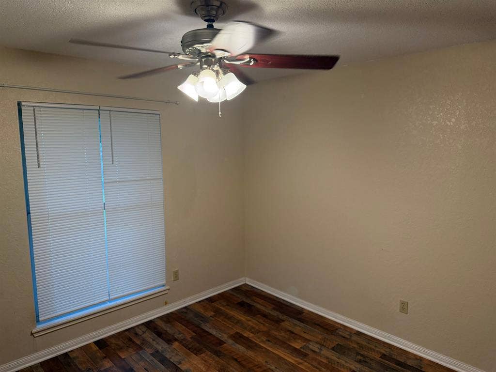3 BR in Pflugerville