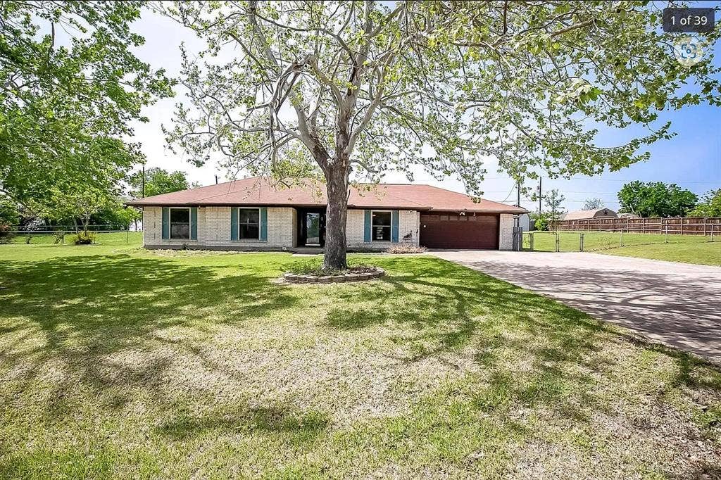 3 BR in Pflugerville