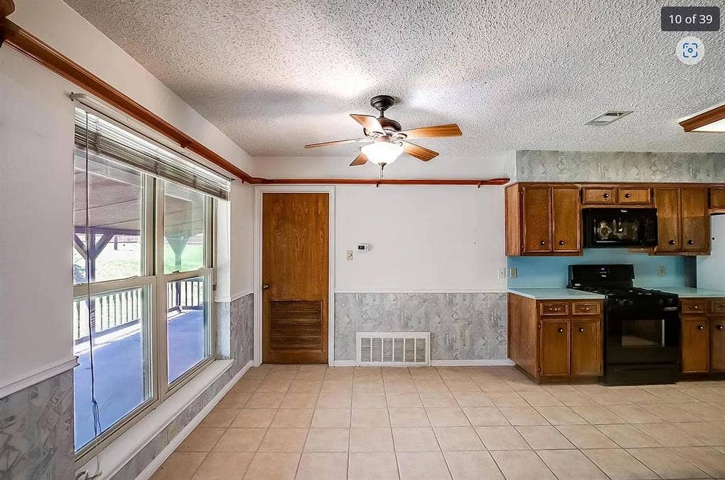 3 BR in Pflugerville