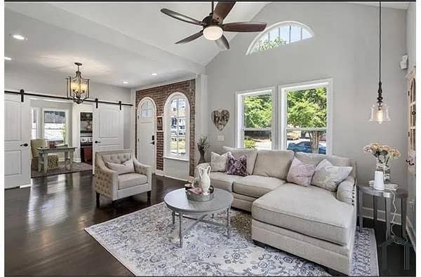5 BR in Atlanta