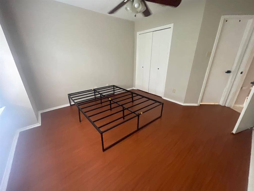 2 BR in Austin