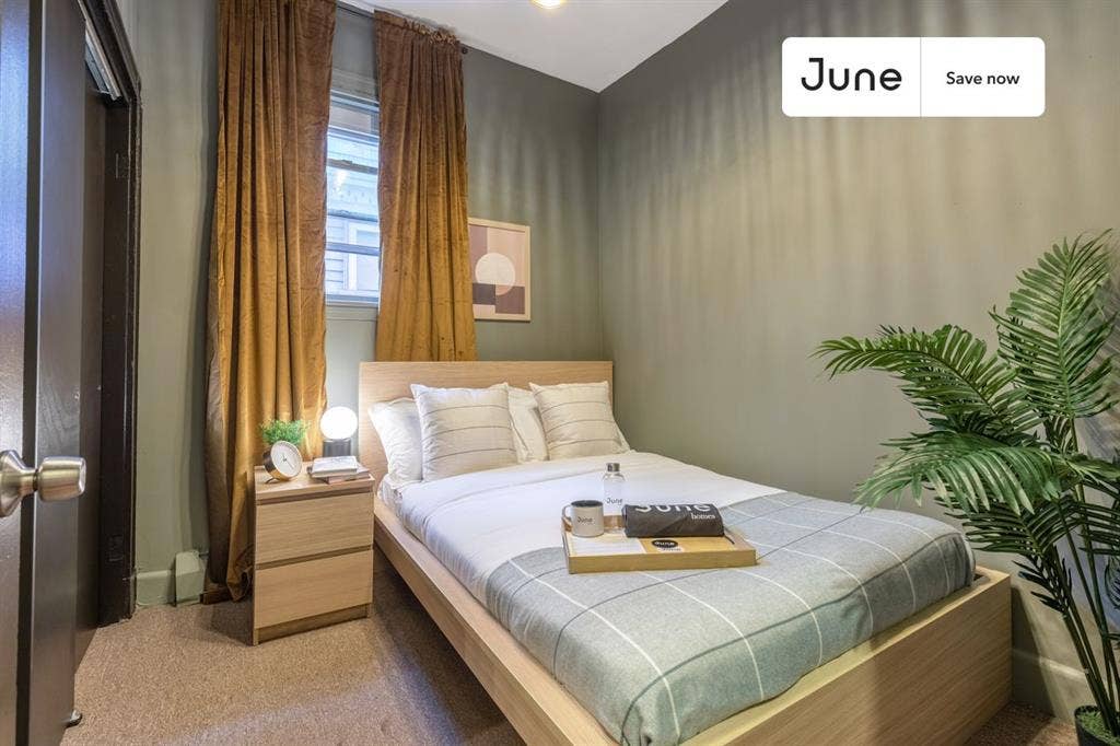 4 BR in Boston