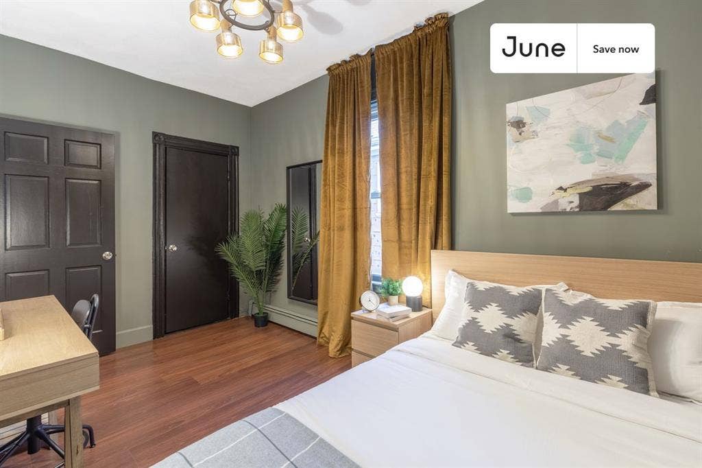 4 BR in Boston