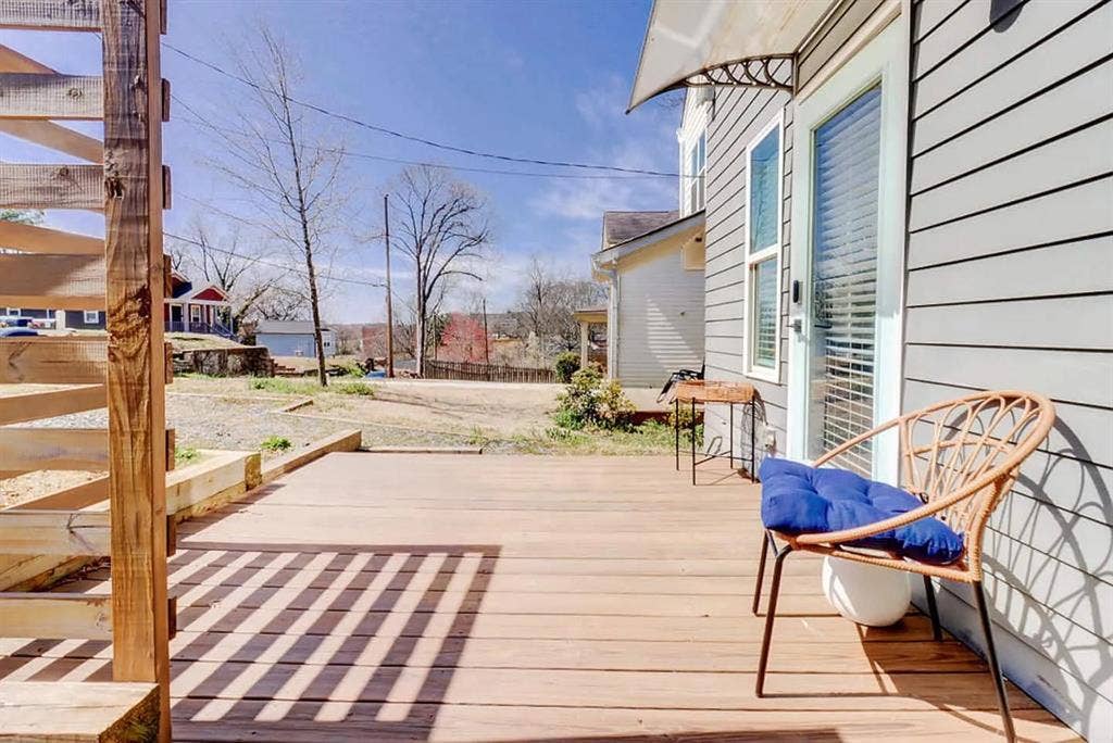 2 BR in Atlanta