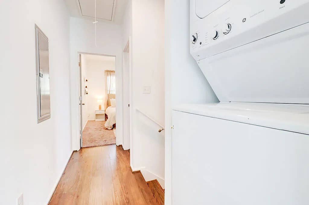 2 BR in Atlanta