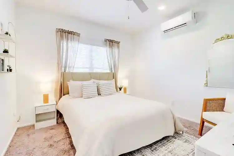 2 BR in Atlanta