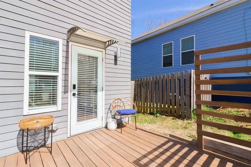 2 BR in Atlanta
