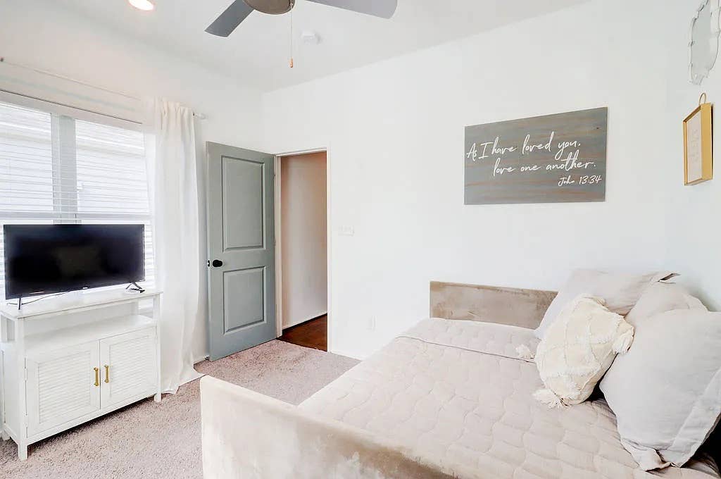 2 BR in Atlanta