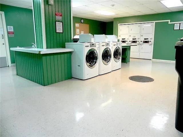 2 BR in Austin