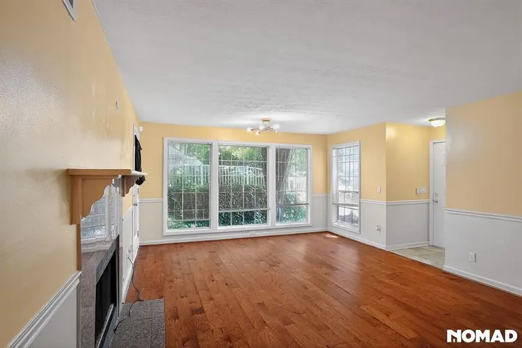 2 BR in Sandy Springs