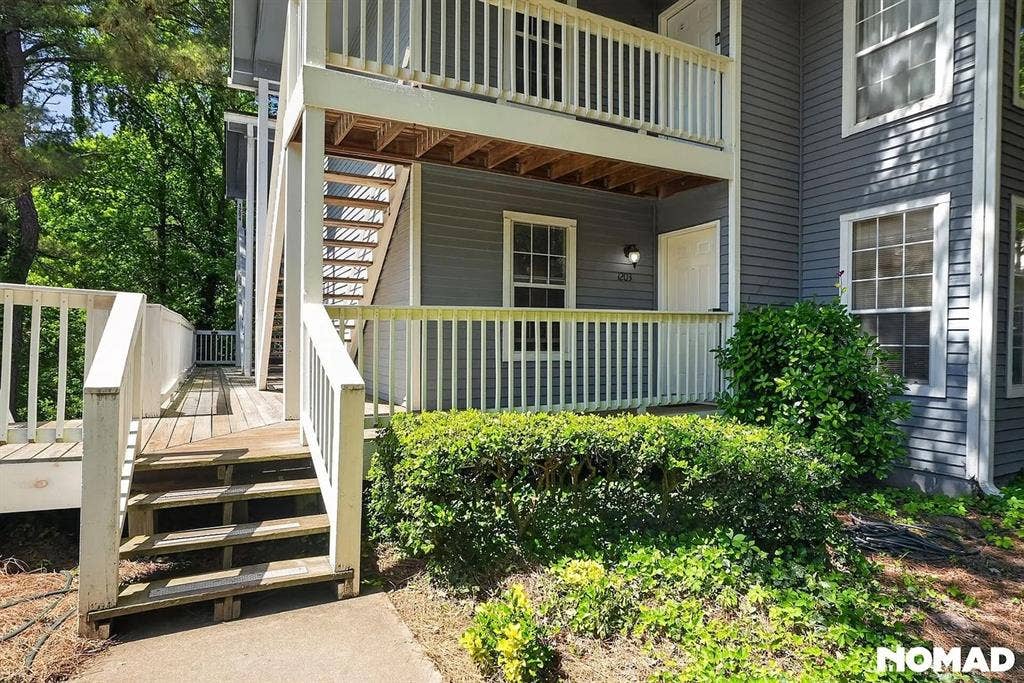 2 BR in Sandy Springs