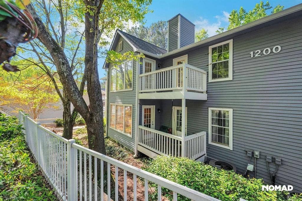 2 BR in Sandy Springs