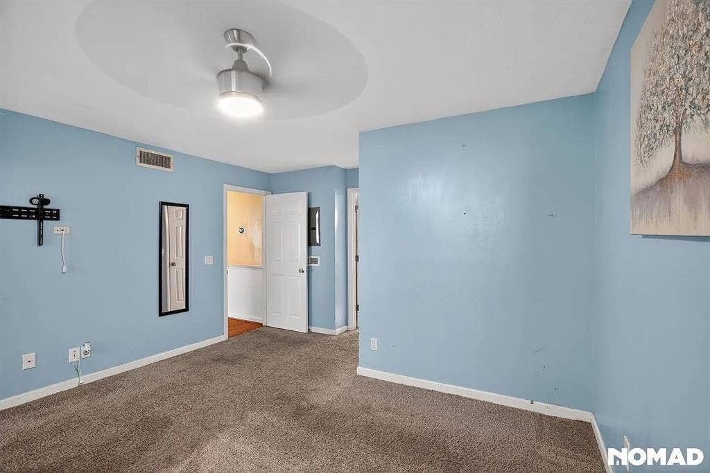 2 BR in Sandy Springs