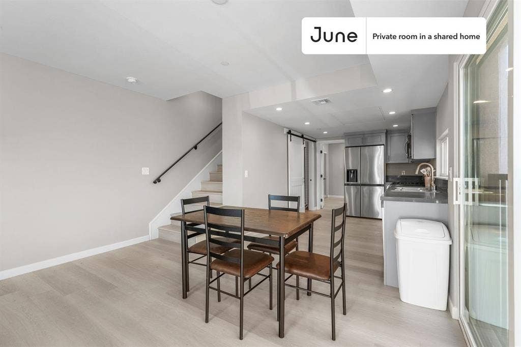 5 BR in Los Angeles