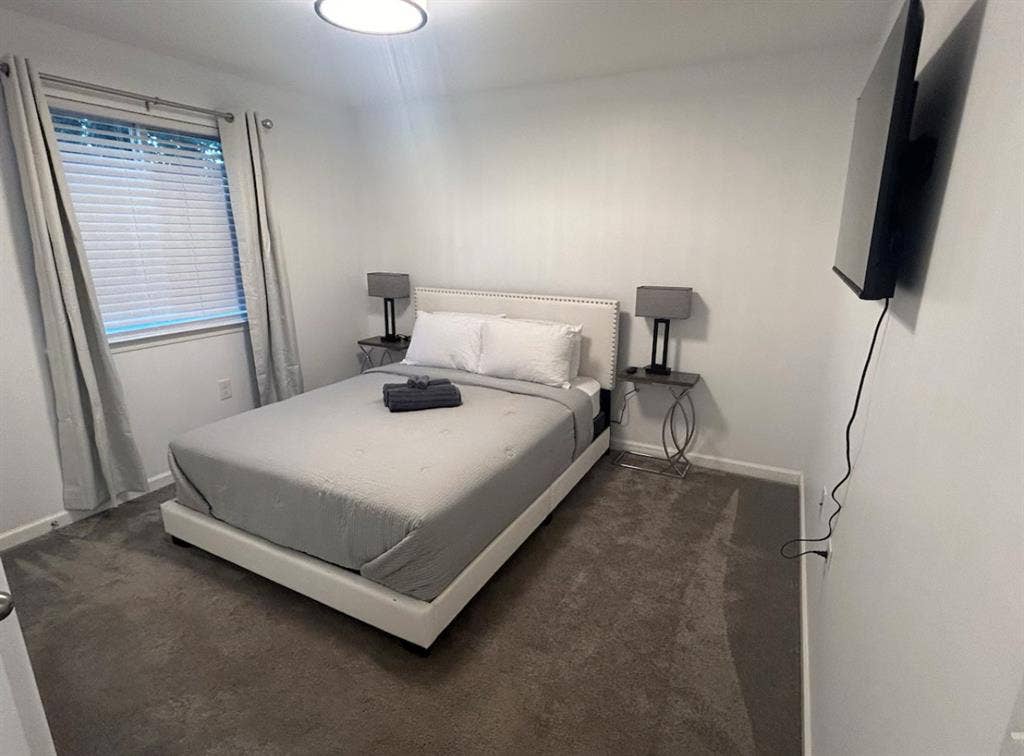 2 BR in Charlotte