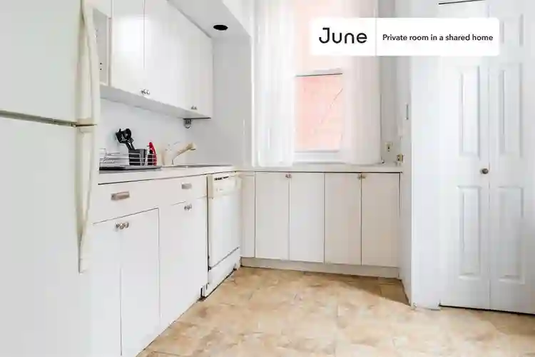 4 BR in New York City