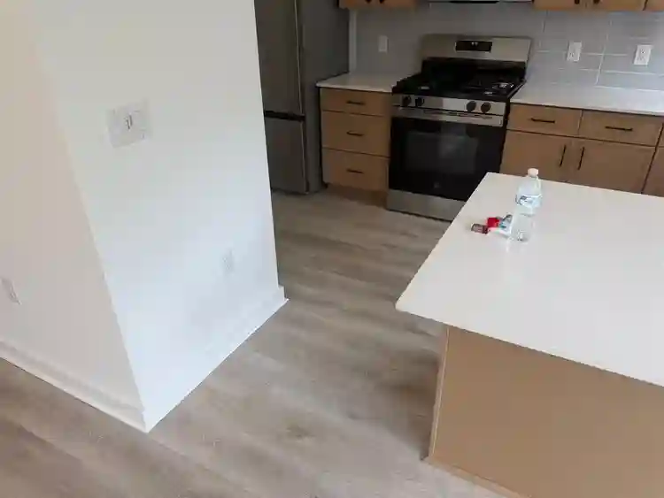 2 BR in Austin