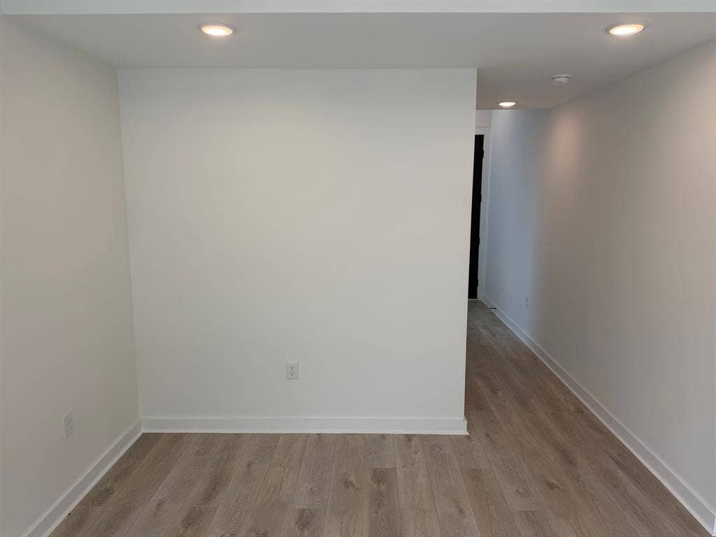 2 BR in Austin