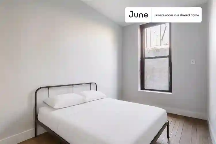 4 BR in New York City