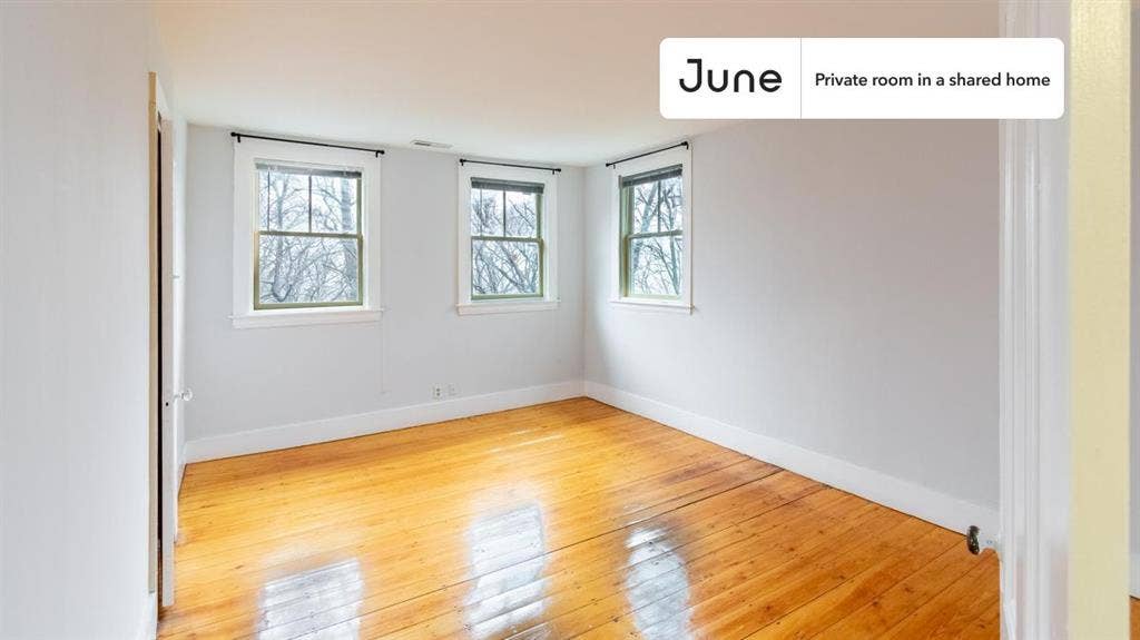 5 BR in Boston