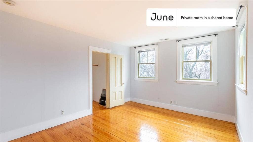 5 BR in Boston