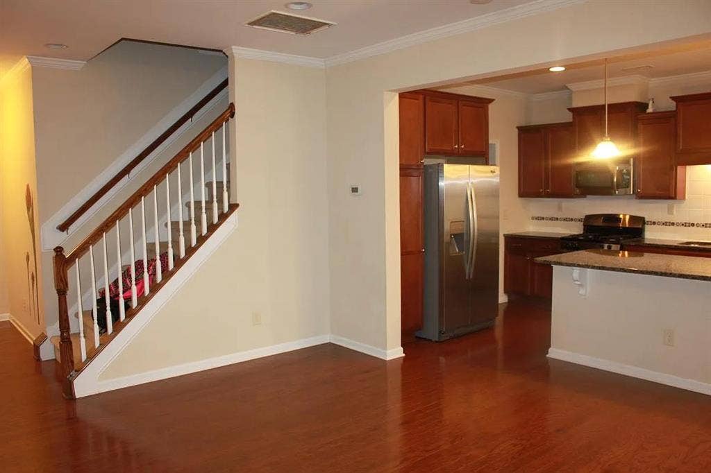 3 BR in Cary