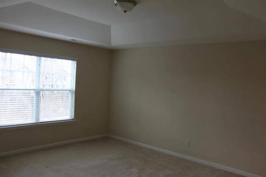 3 BR in Cary
