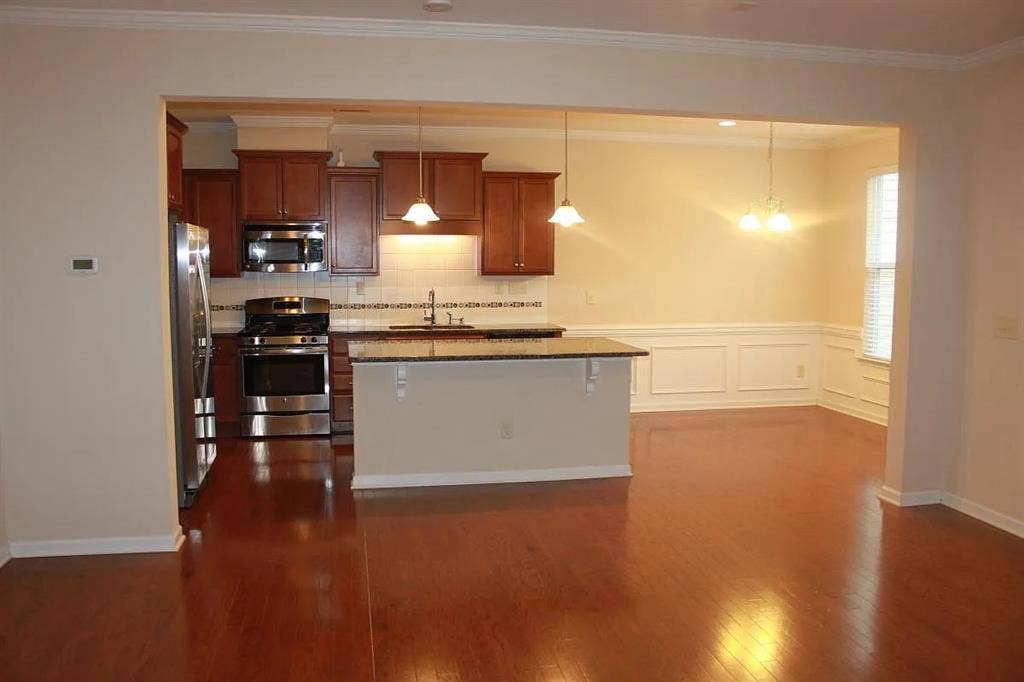 3 BR in Cary
