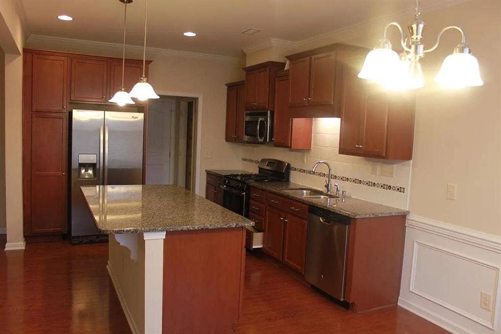 3 BR in Cary