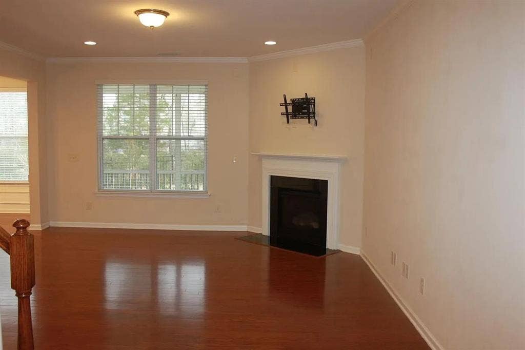 3 BR in Cary