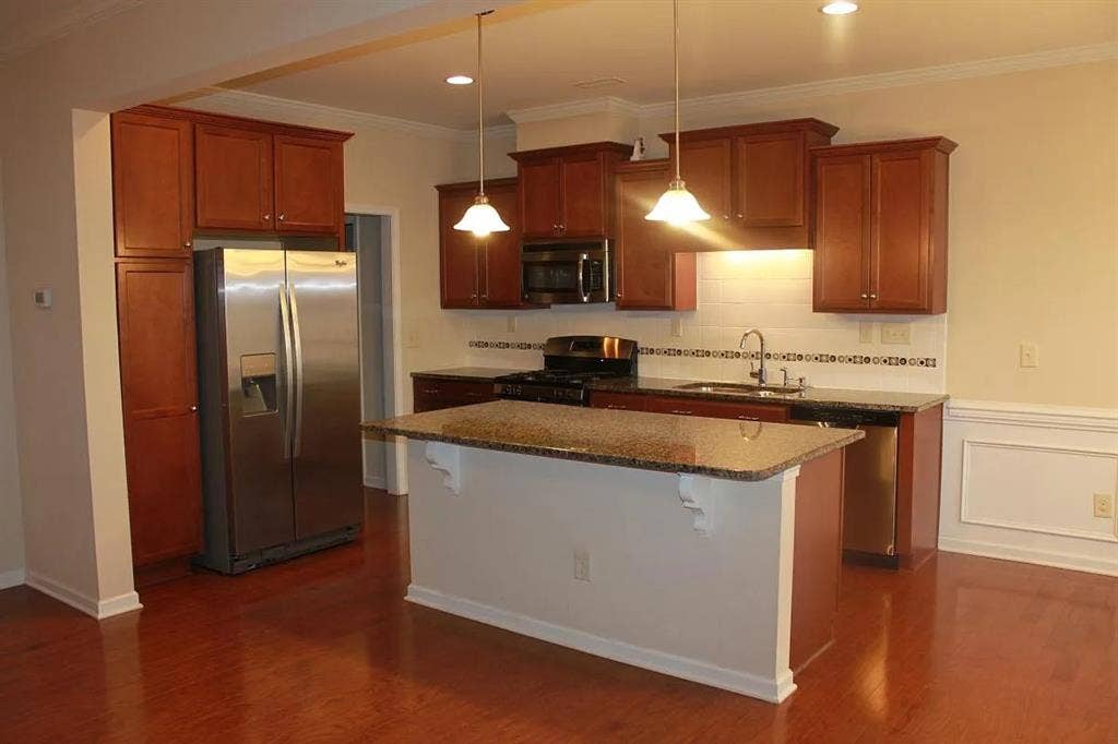 3 BR in Cary