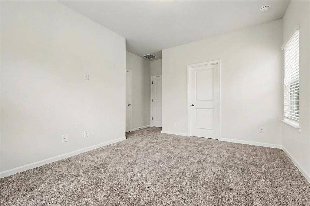 3 BR in Charlotte