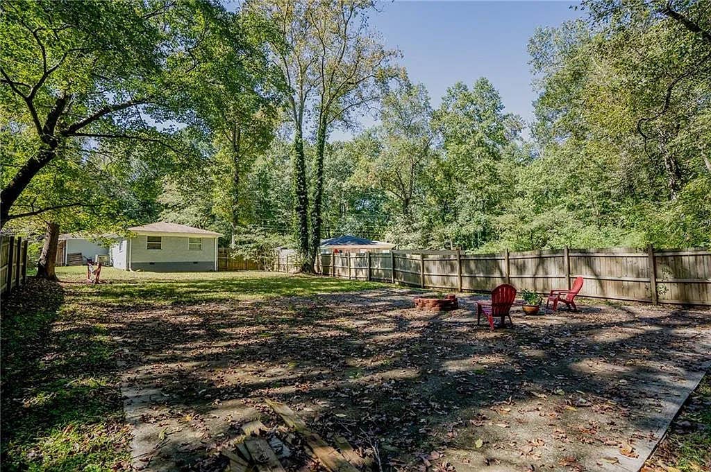 3 BR in Atlanta