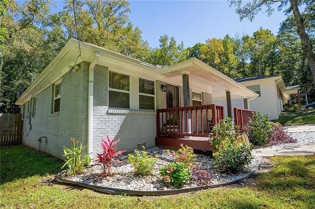 3 BR in Atlanta
