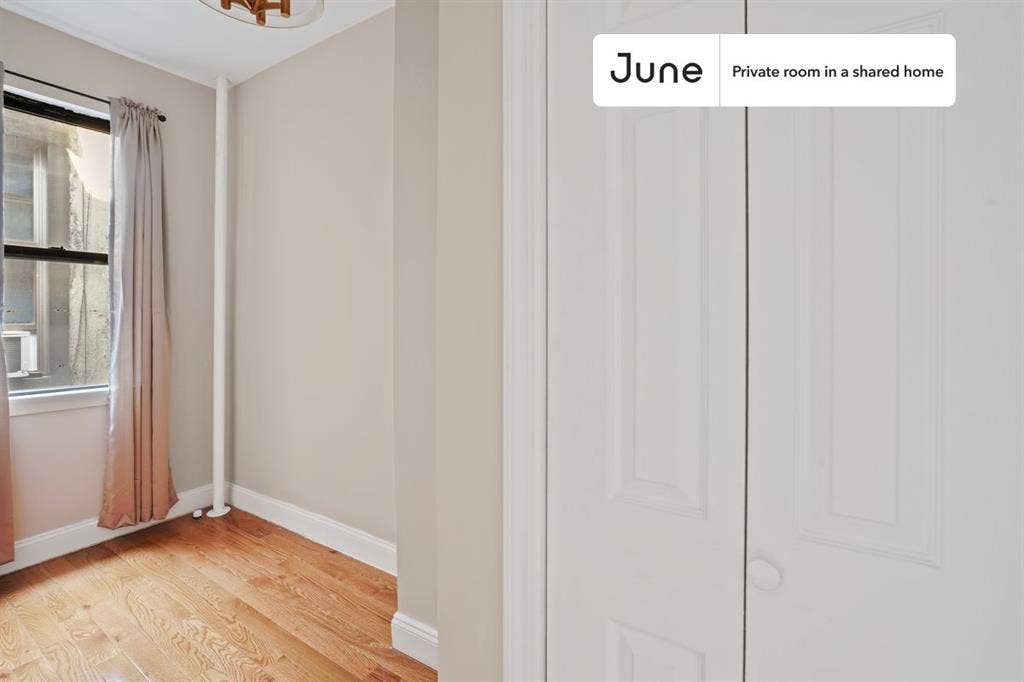 2 BR in New York City