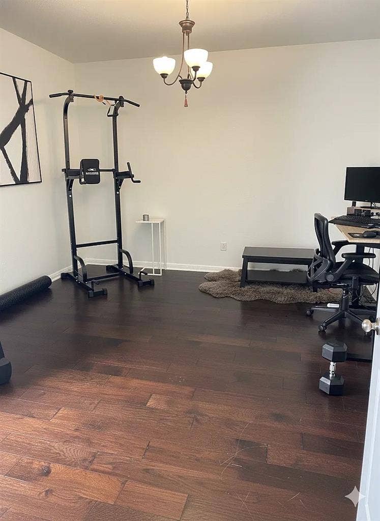 4 BR in Austin